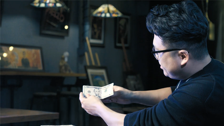 The Right Bill (EUR) by Wang Zhe & Bacon Magic